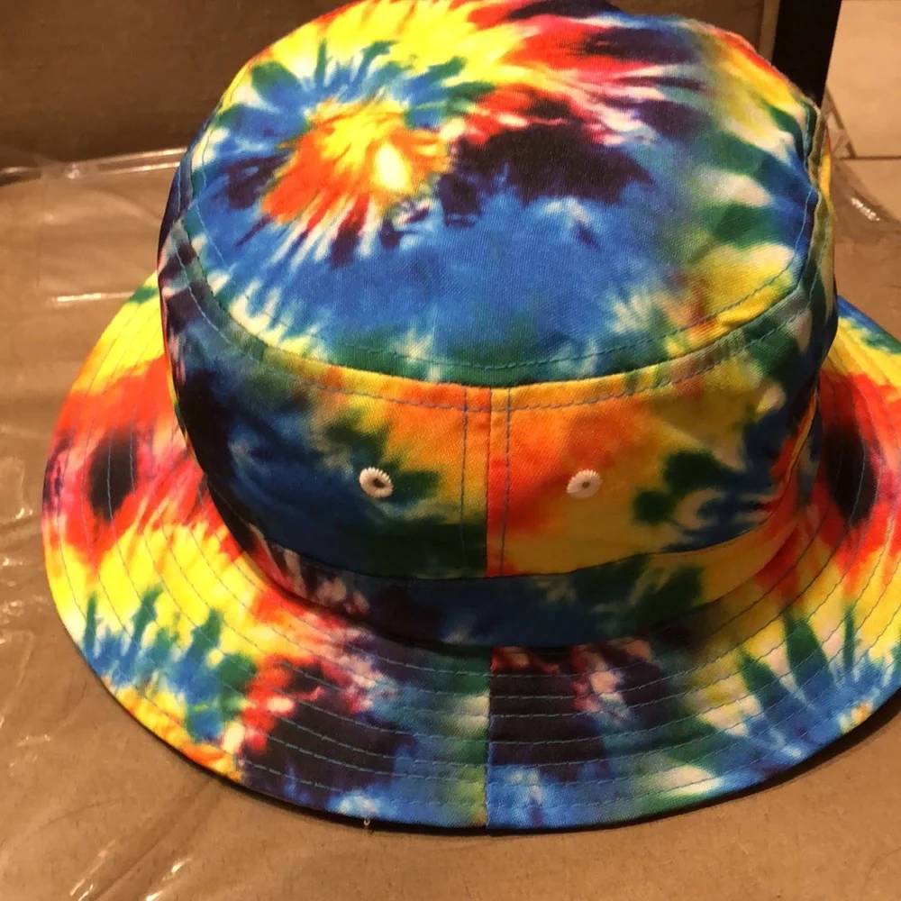 Tie dye Rainbow Bucket Hat 🌈